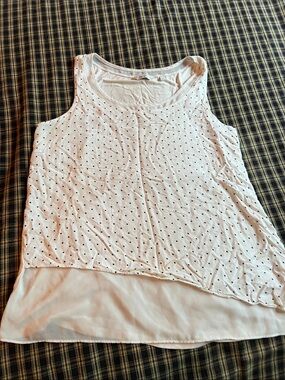 Reitmans White Tank Top with Black Polka Dots